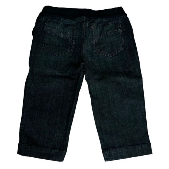a.n.a. Size small maternity black denim capris - Picture 6 of 6